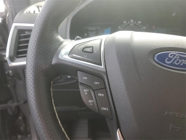 used 2023 Ford Edge car, priced at $35,300