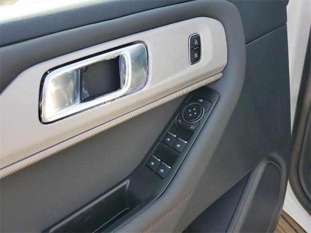 new 2025 Ford Explorer car, priced at $50,755