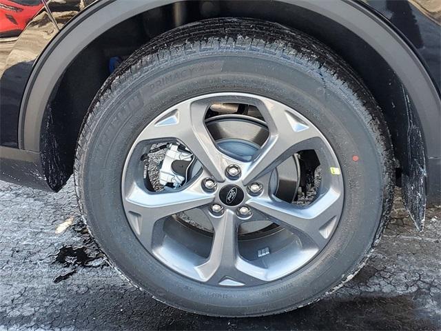 new 2025 Ford Escape car, priced at $35,320