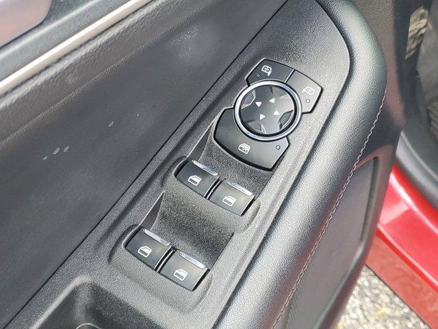 used 2024 Ford Edge car, priced at $27,950