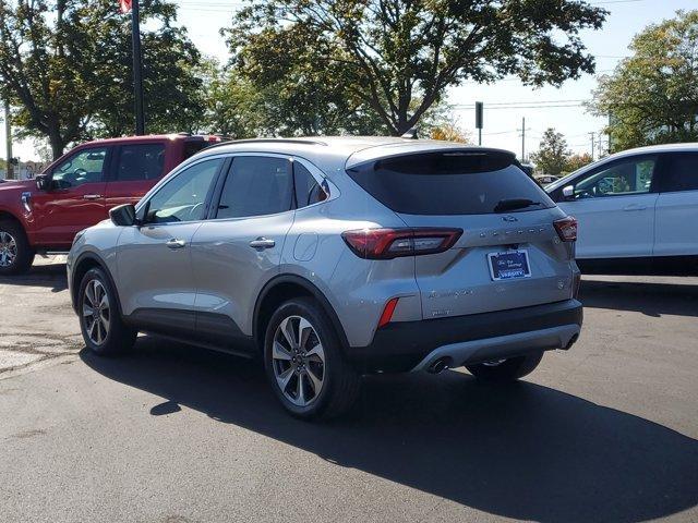 used 2023 Ford Escape car, priced at $26,250