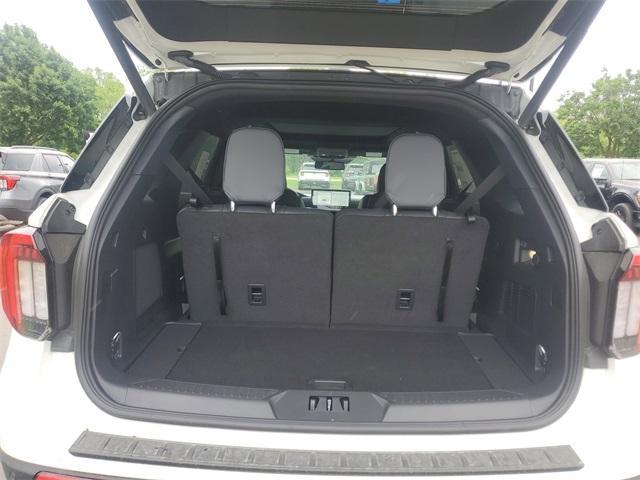 new 2025 Ford Explorer car, priced at $53,690