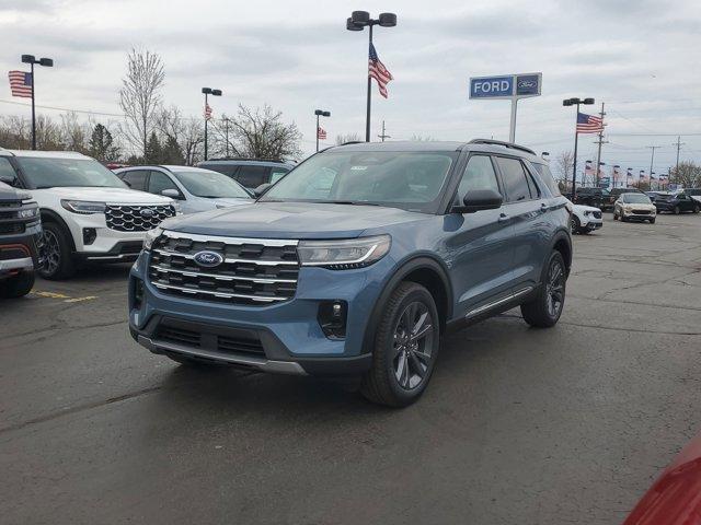 new 2025 Ford Explorer car, priced at $48,680