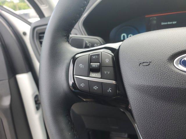 used 2023 Ford Escape car, priced at $28,604