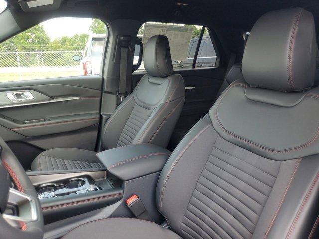 new 2025 Ford Explorer car, priced at $48,390