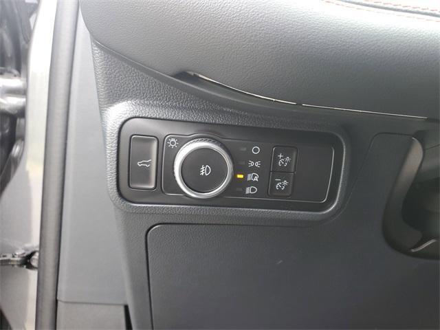 new 2025 Ford Explorer car, priced at $52,460