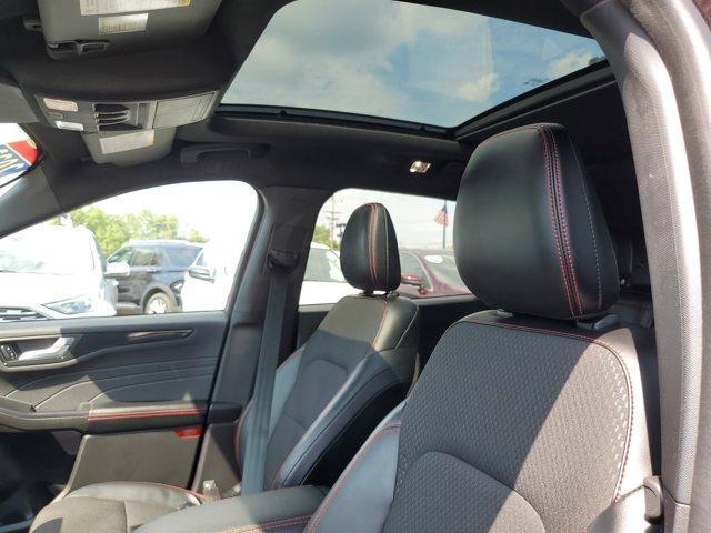 used 2023 Ford Escape car, priced at $28,025