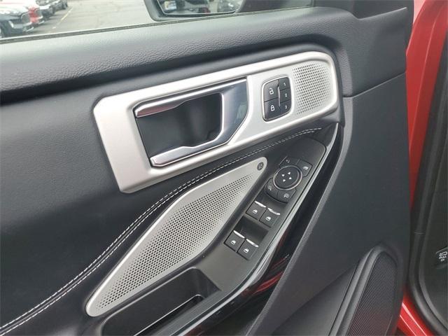 used 2022 Ford Explorer car, priced at $40,454