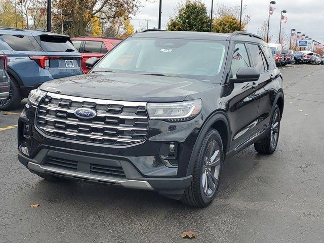 new 2025 Ford Explorer car