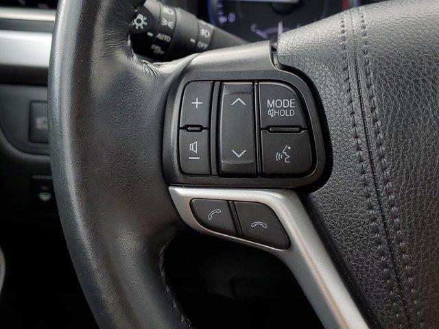 used 2019 Toyota Highlander car, priced at $26,650