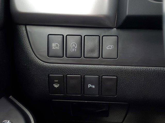 used 2019 Toyota Highlander car, priced at $26,650