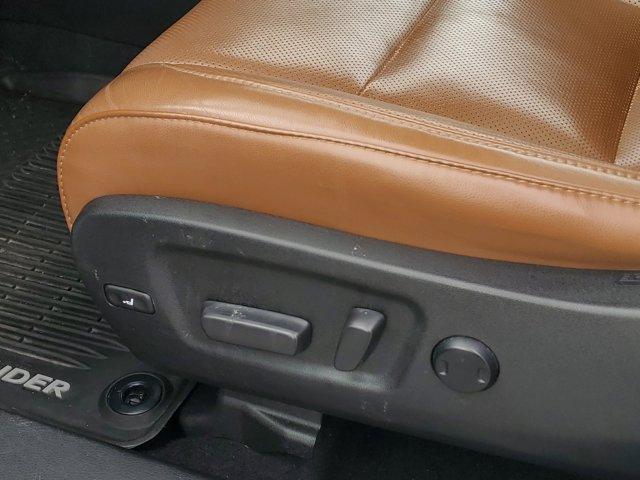 used 2019 Toyota Highlander car, priced at $26,650