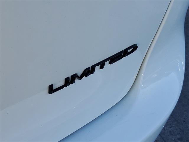 used 2018 Chrysler Pacifica car, priced at $16,950