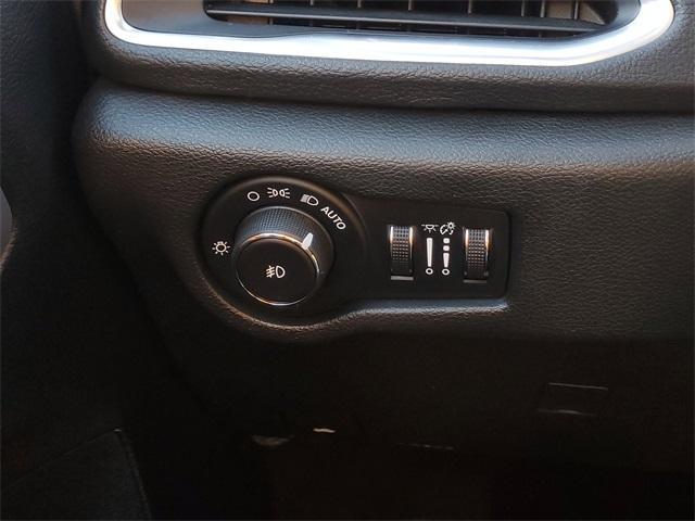 used 2018 Chrysler Pacifica car, priced at $16,950