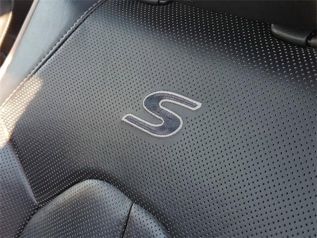 used 2018 Chrysler Pacifica car, priced at $16,950