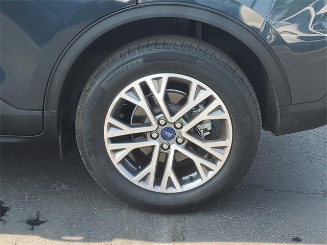 used 2022 Ford Escape car, priced at $26,950