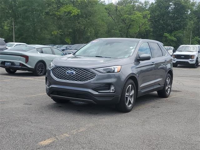 used 2023 Ford Edge car, priced at $29,950