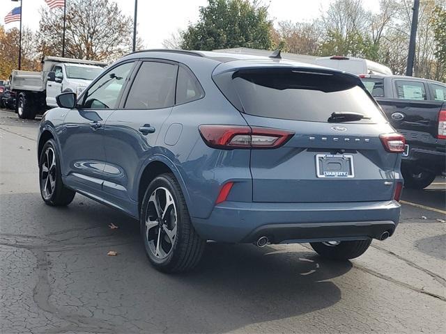 new 2025 Ford Escape car, priced at $38,692