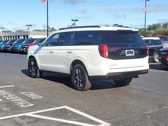 new 2025 Ford Expedition car, priced at $83,965