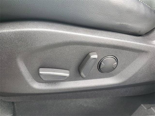 used 2022 Ford Edge car, priced at $29,550
