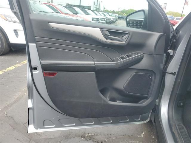 used 2022 Ford Escape car, priced at $26,100