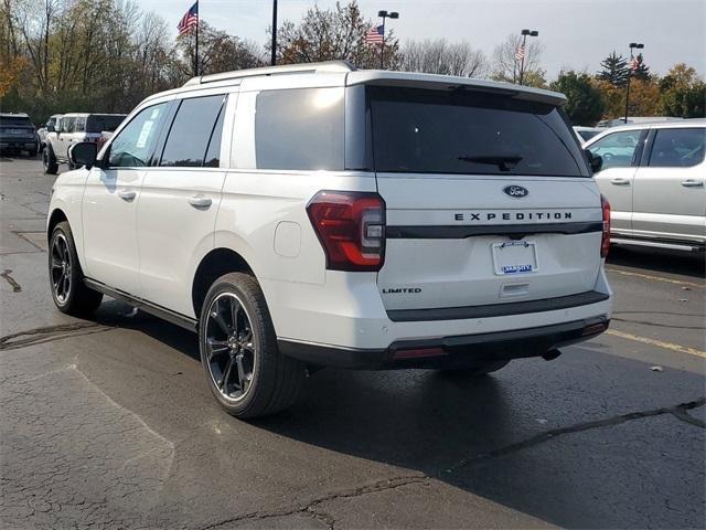 new 2024 Ford Expedition car, priced at $76,190