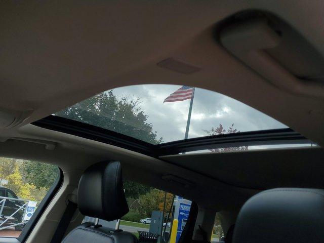 used 2023 Lincoln Nautilus car, priced at $40,450