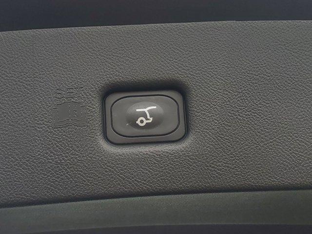 used 2023 Lincoln Nautilus car, priced at $40,450