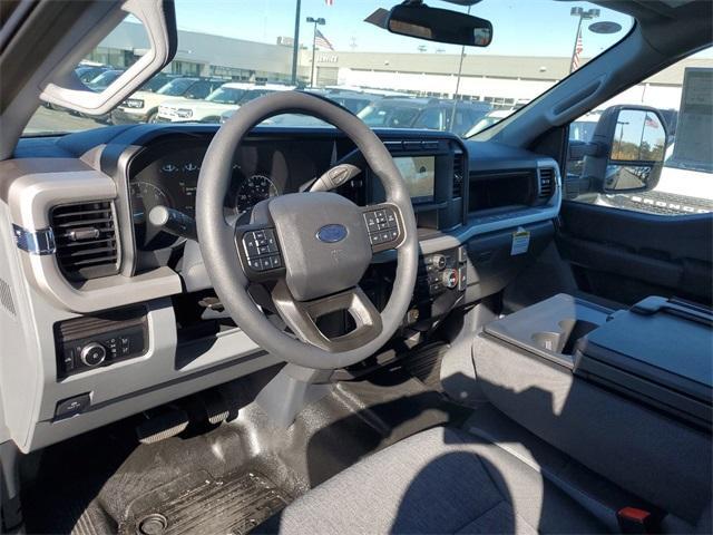 new 2024 Ford F-350 car, priced at $61,945