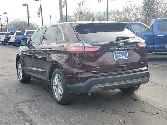 used 2022 Ford Edge car, priced at $29,900