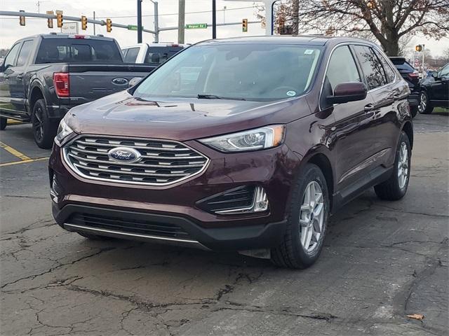 used 2022 Ford Edge car, priced at $29,900