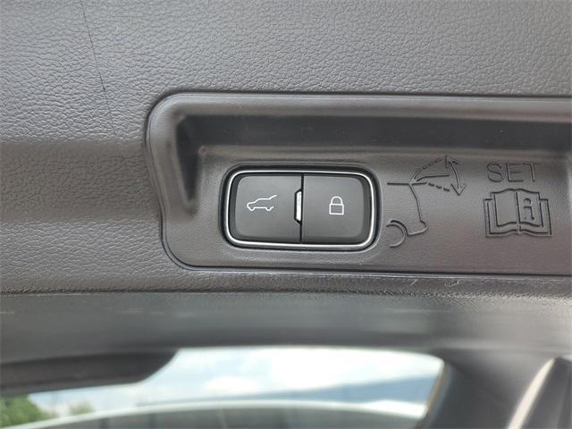 used 2022 Ford Explorer car, priced at $34,650