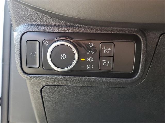 new 2025 Ford Explorer car, priced at $48,700