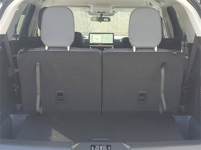 new 2025 Ford Explorer car, priced at $48,700