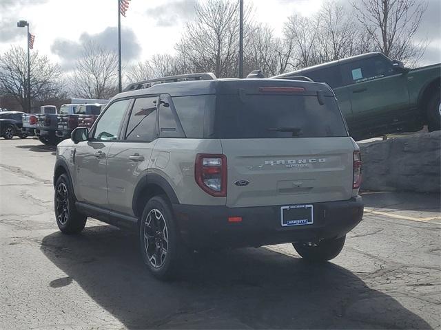 new 2025 Ford Bronco Sport car, priced at $40,110