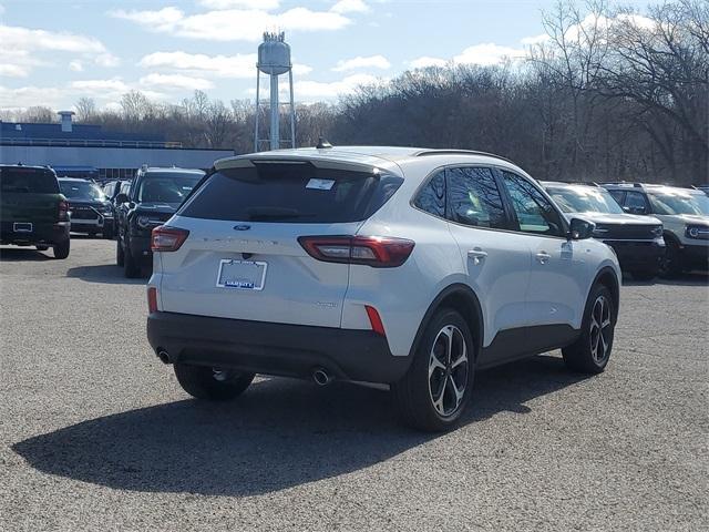 new 2025 Ford Escape car, priced at $35,660