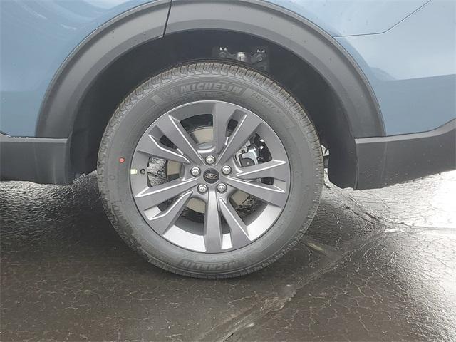 new 2025 Ford Explorer car, priced at $50,555