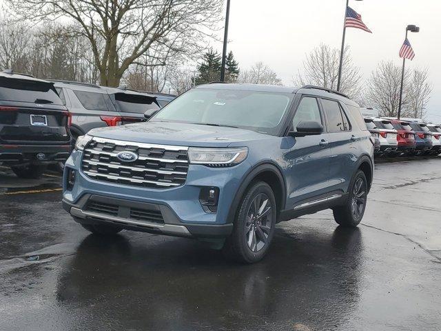 new 2025 Ford Explorer car, priced at $50,555