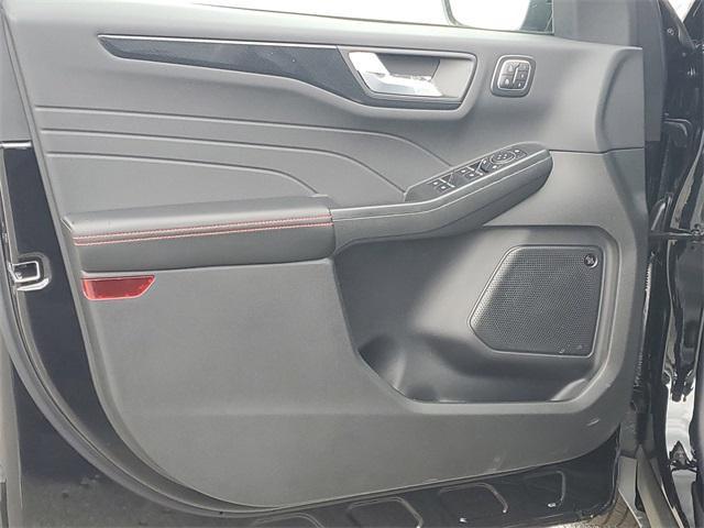 new 2025 Ford Escape car, priced at $40,660