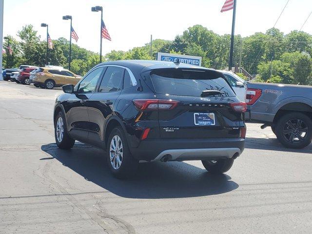 used 2023 Ford Escape car, priced at $25,450