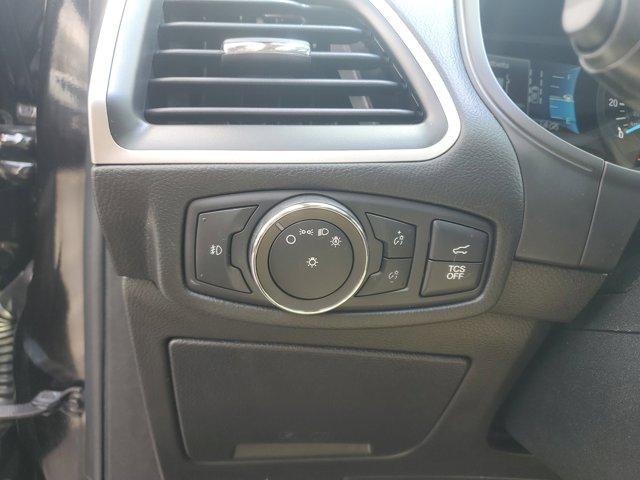 used 2022 Ford Edge car, priced at $27,975
