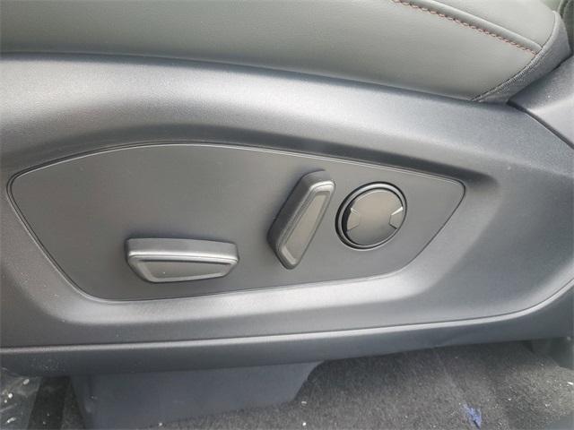 new 2025 Ford Explorer car, priced at $50,060