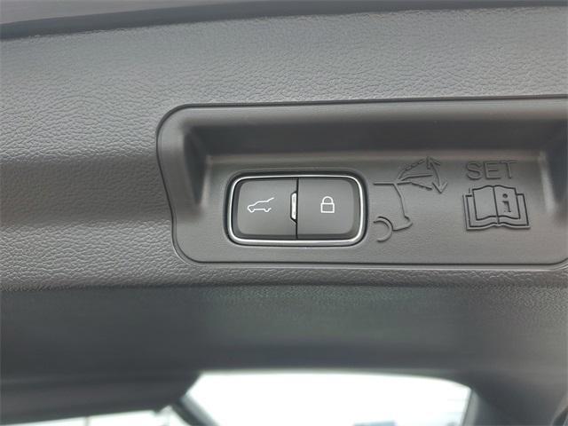 used 2022 Ford Explorer car, priced at $33,950