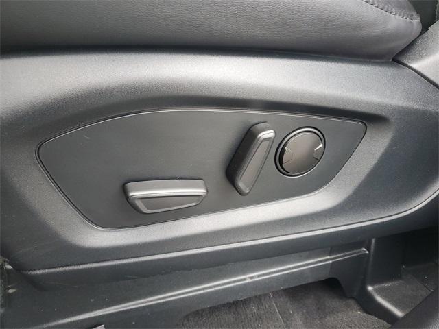 used 2022 Ford Explorer car, priced at $33,950