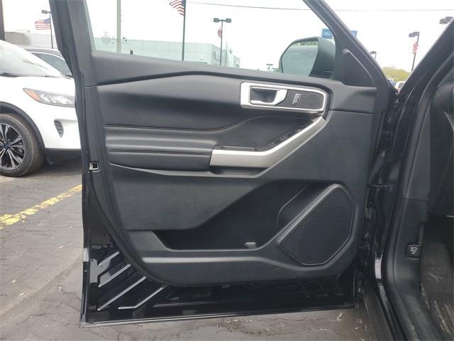 used 2022 Ford Explorer car, priced at $33,950