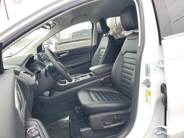 used 2024 Ford Edge car, priced at $38,555