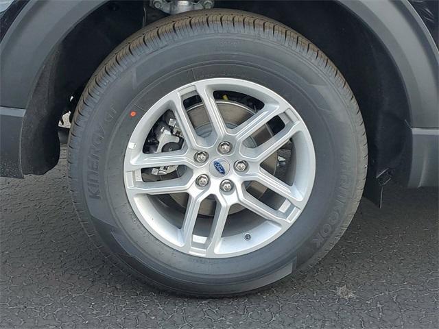 new 2025 Ford Explorer car, priced at $43,745