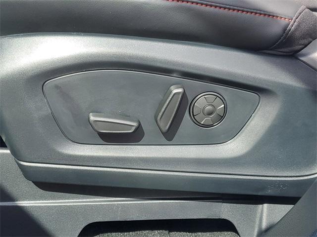 new 2025 Ford Explorer car, priced at $53,570