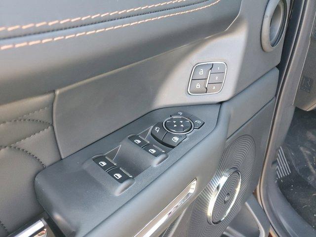 new 2024 Ford Expedition car, priced at $90,260