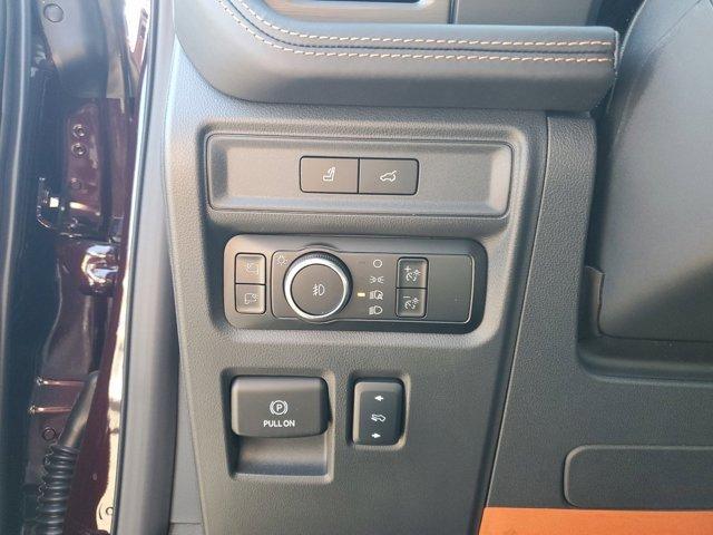 new 2024 Ford Expedition car, priced at $90,260